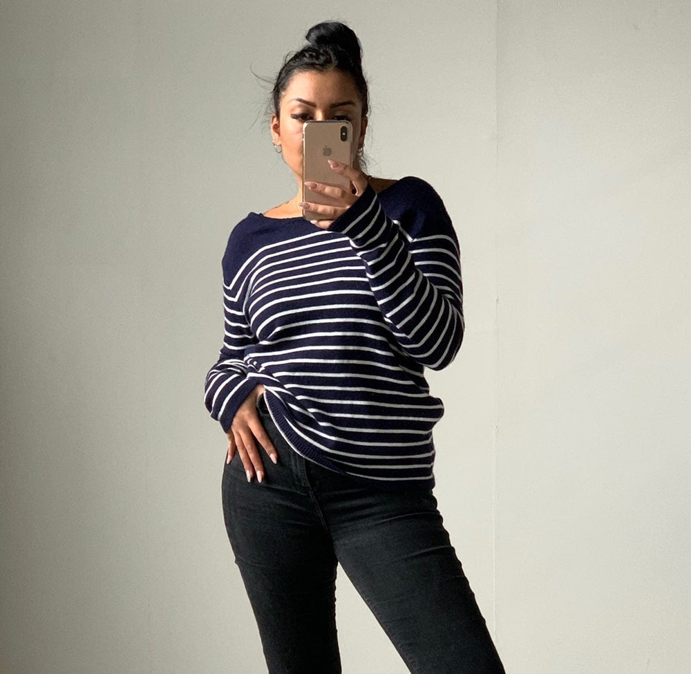 HQ Knit Sweater Striped | Navy & White