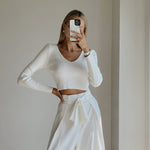 CHESSA White Long Sleeve V Neck Knit Crop Top