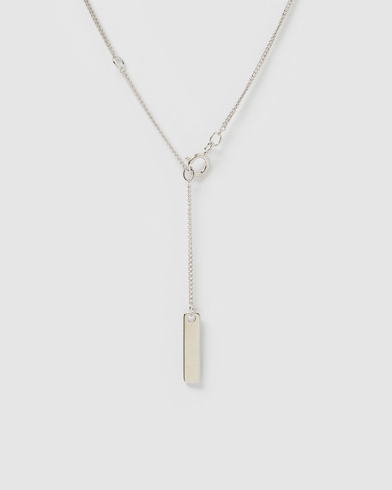 Izoa Alphabet Letter E Necklace Silver