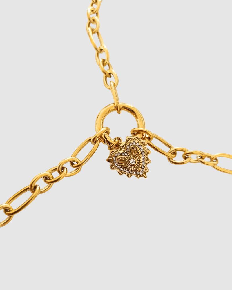 Izoa Amanda Pendant Necklace Gold