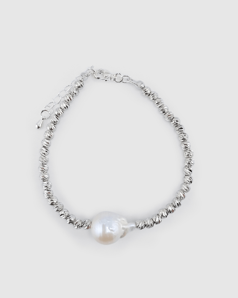 Izoa Amarae Pearl Bracelet Silver