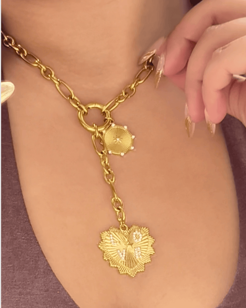 Izoa Necklaces Izoa Amora Heart Pendant Necklace Gold IZ-AMORAHEARTNECK-GLD