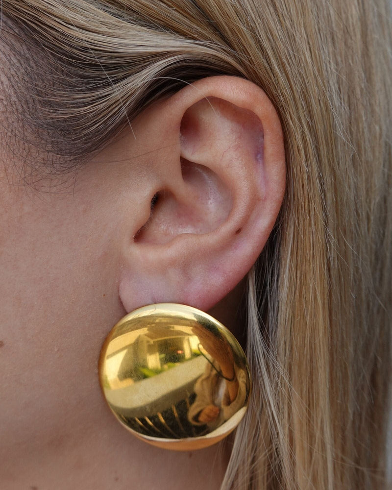 Izoa Annalise Stud Earrings Gold