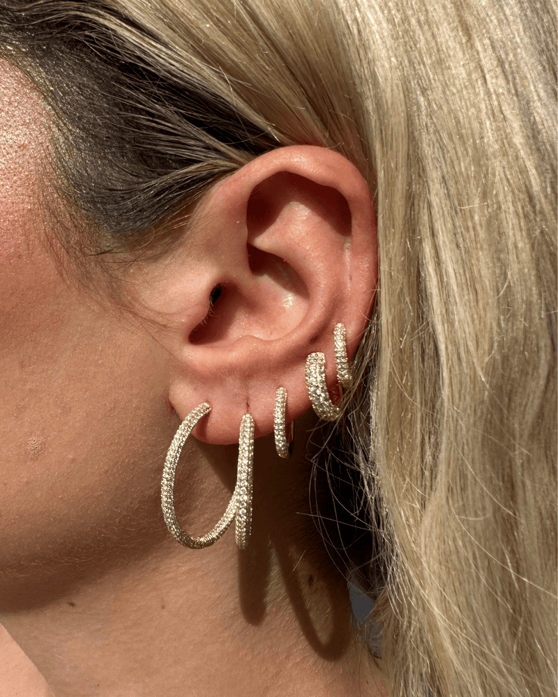 Izoa Alexa Hoop Earrings Gold