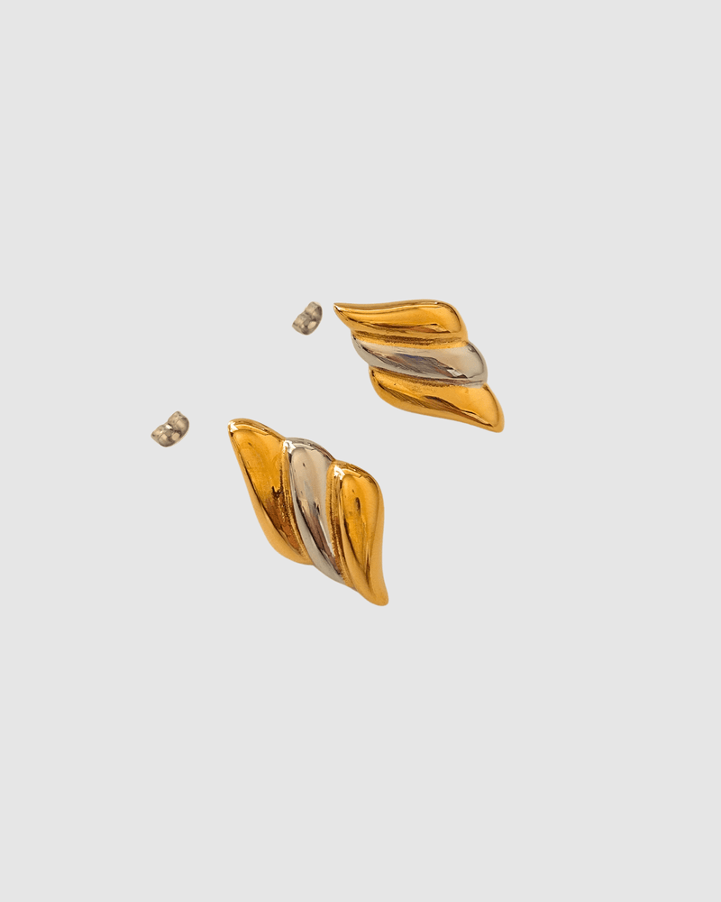 Izoa Ash Stud Earrings Mix Metal