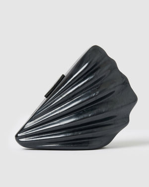 Izoa Clamshell Clutch Black