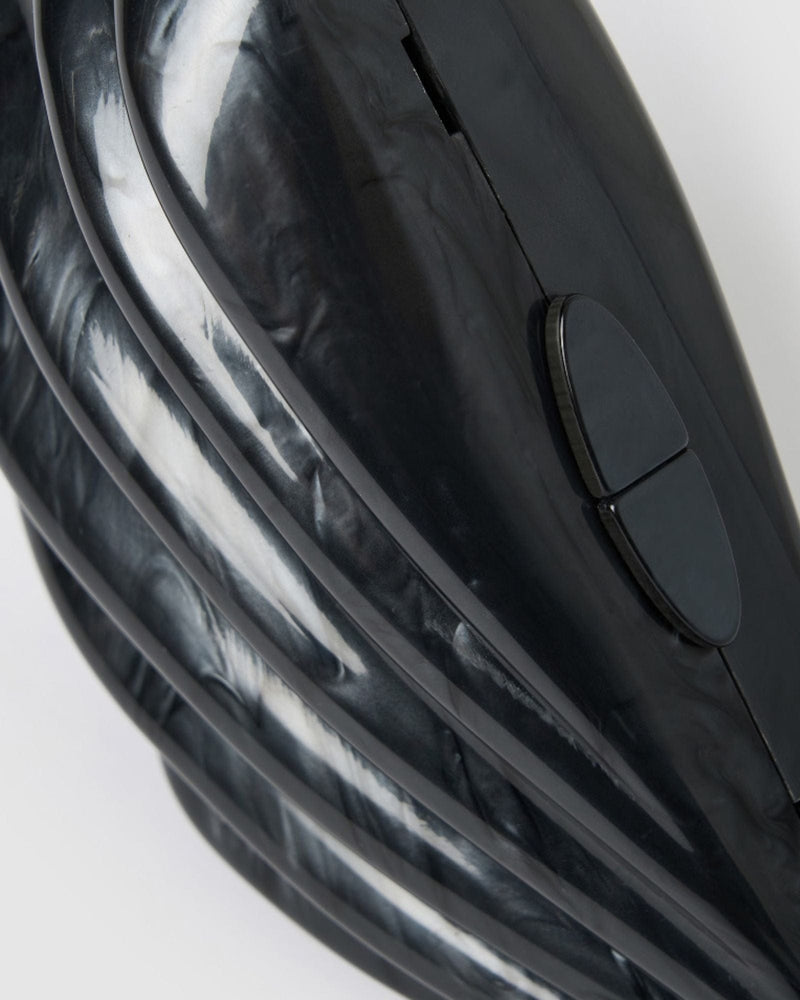 Izoa Clamshell Clutch Black