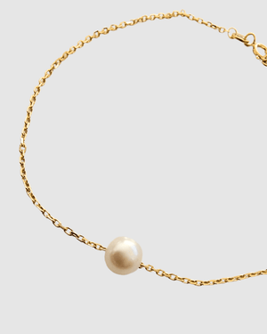 Izoa Gwen Freshwater Pearl Bracelet Gold