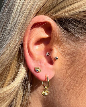 Izoa Ira Stud Earrings Gold