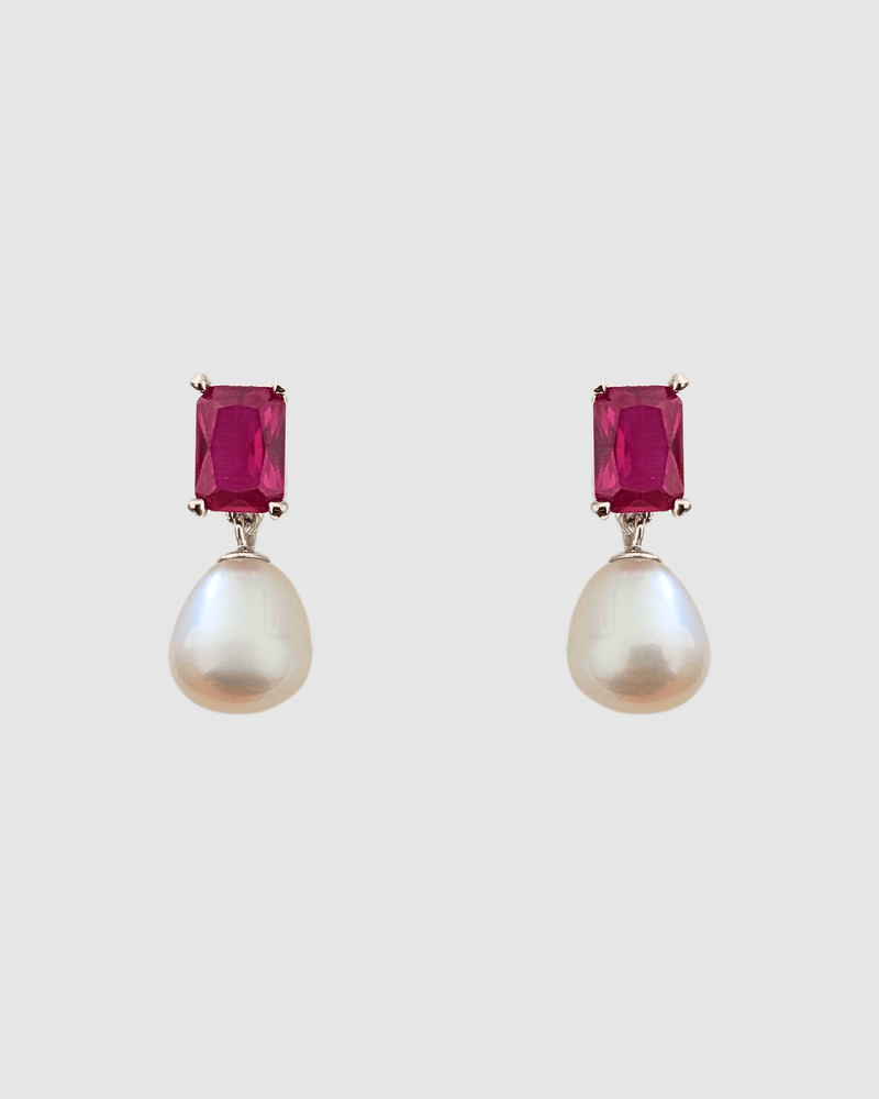 Izoa Kaia Drop Earrings Silver Pearl