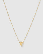 Izoa Alphabet Letter V Necklace Gold