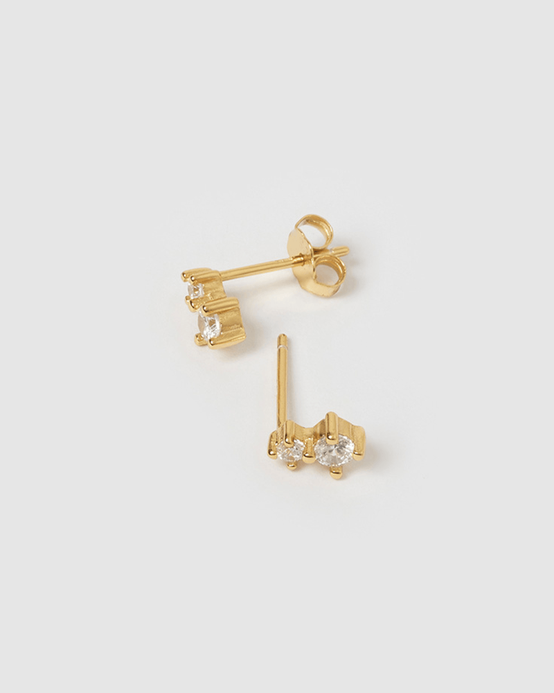 Izoa Milah Stud Earrings Gold