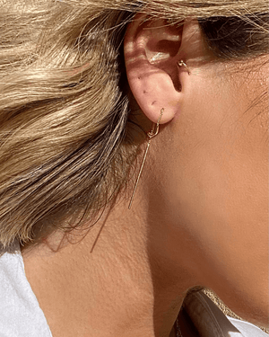 Izoa Earrings Izoa Sienna Thread Earrings Gold IZ-SIENNATHREADEAR-GLD