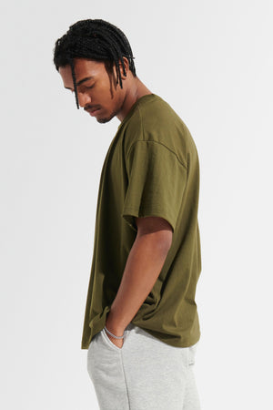 Statement Oversized Tee - Army Green - The Zebra Effect